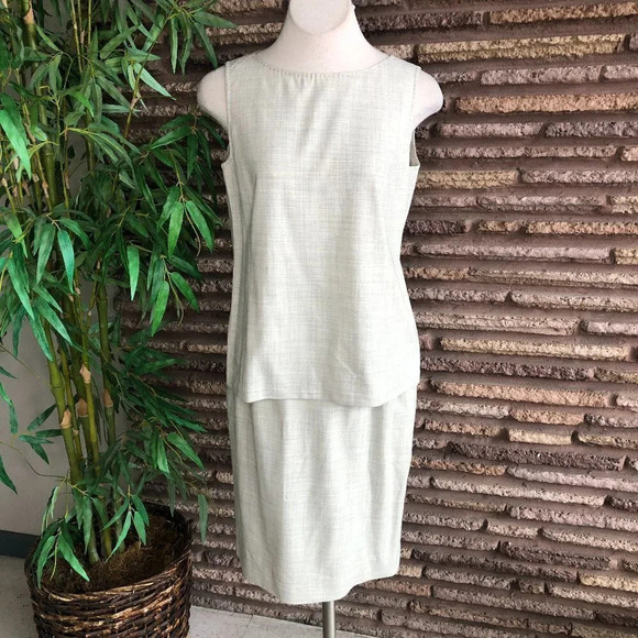 Doncaster Light Gray 4 Piece Suit Jacket Skirt Pants and Shell - Picture 2 of 11